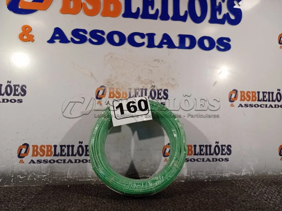 LOTE 160 - 01 ROLO DE CABO FLEXÍVEL 100M 1X2,5MM NA COR VERDE(NOVO). (NO ESTADO) ATENÇÃO! FAZER A VISITAÇÃO ANTES DE ARREMATAR, NÃO SABEMOS SE FUNCIONA. LEILÃO NÃO TEM GARANTIA E NEM DEVOLUÇÃO, SUJEITO A POSSÍVEIS AVARIAS VISÍVEIS/OCULTAS E/OU AUSÊNCIA DE COMPONENTES.