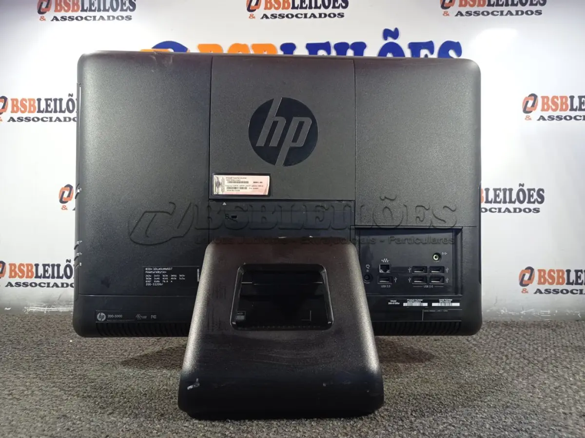 LOTE 001 - 01 COMPUTADOR ALL IN ONE MARCA HP. (NO ESTADO) ATENÇÃO! FAZER A VISITAÇÃO ANTES DE ARREMATAR, NÃO SABEMOS SE FUNCIONA. LEILÃO NÃO TEM GARANTIA E NEM DEVOLUÇÃO, SUJEITO A POSSÍVEIS AVARIAS VISÍVEIS/OCULTAS E/OU AUSÊNCIA DE COMPONENTES.