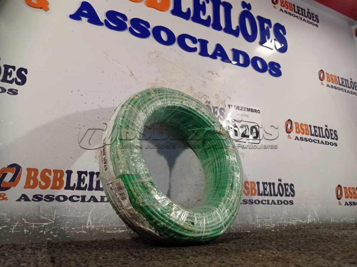 LOTE 120 - 01 ROLO DE CABO FLEXÍVEL 100M 1X4MM NA COR VERDE(NOVO). (NO ESTADO) ATENÇÃO! FAZER A VISITAÇÃO ANTES DE ARREMATAR, NÃO SABEMOS SE FUNCIONA. LEILÃO NÃO TEM GARANTIA E NEM DEVOLUÇÃO, SUJEITO A POSSÍVEIS AVARIAS VISÍVEIS/OCULTAS E/OU AUSÊNCIA DE COMPONENTES.