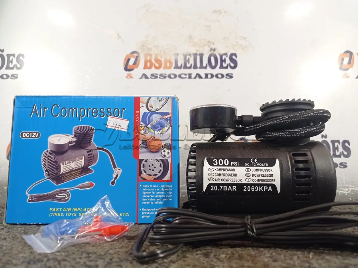 LOTE 049 - 01 COMPRESSOR DE AR PORTÁTIL 12V. (NO ESTADO) ATENÇÃO! FAZER A VISITAÇÃO ANTES DE ARREMATAR, NÃO SABEMOS SE FUNCIONA. LEILÃO NÃO TEM GARANTIA E NEM DEVOLUÇÃO, SUJEITO A POSSÍVEIS AVARIAS VISÍVEIS/OCULTAS E/OU AUSÊNCIA DE COMPONENTES.