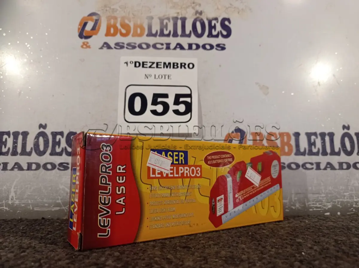 LOTE 055 - 01 TRENA LASER LEVEL PRO03. (NO ESTADO) ATENÇÃO! FAZER A VISITAÇÃO ANTES DE ARREMATAR, NÃO SABEMOS SE FUNCIONA. LEILÃO NÃO TEM GARANTIA E NEM DEVOLUÇÃO, SUJEITO A POSSÍVEIS AVARIAS VISÍVEIS/OCULTAS E/OU AUSÊNCIA DE COMPONENTES.