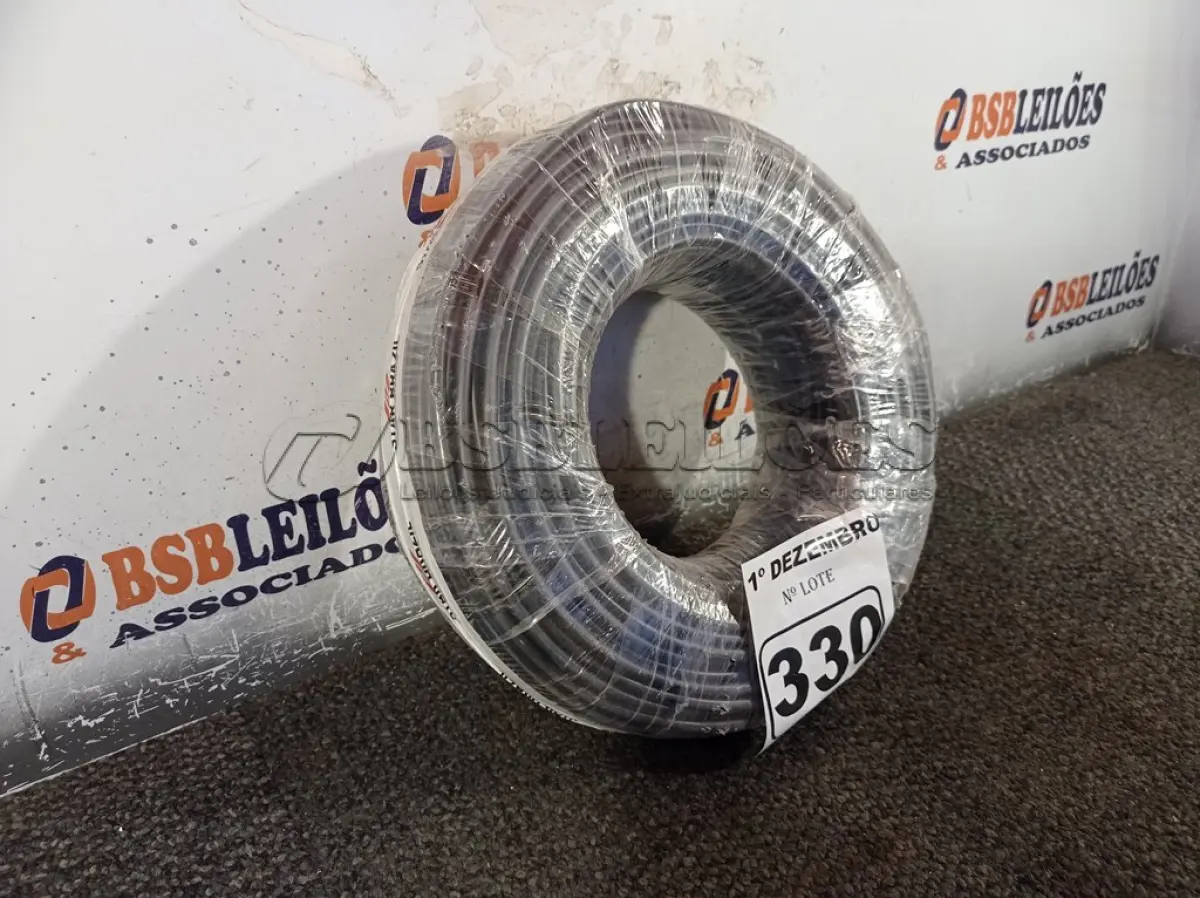 LOTE 330 - 01 ROLO DE CABO FLEXÍVEL 100M 1X10MM NA COR PRETA(NOVO). (NO ESTADO) ATENÇÃO! FAZER A VISITAÇÃO ANTES DE ARREMATAR, NÃO SABEMOS SE FUNCIONA. LEILÃO NÃO TEM GARANTIA E NEM DEVOLUÇÃO, SUJEITO A POSSÍVEIS AVARIAS VISÍVEIS/OCULTAS E/OU AUSÊNCIA DE COMPONENTES.
