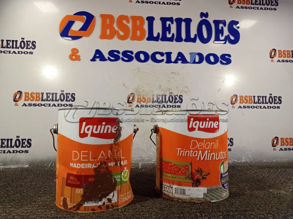 LOTE 407 - 02 GALÕES DE ESMALTE IQUINE MADEIRA E METAIS 3,6L SENDO 01 NA COR MARROM TABACO. (NO ESTADO) ATENÇÃO! FAZER A VISITAÇÃO ANTES DE ARREMATAR, NÃO SABEMOS SE FUNCIONA. LEILÃO NÃO TEM GARANTIA E NEM DEVOLUÇÃO, SUJEITO A POSSÍVEIS AVARIAS VISÍVEIS/OCULTAS E/OU AUSÊNCIA DE COMPONENTES.