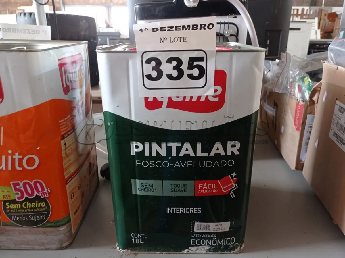 LOTE 335 - 01 LATA DE TINTA IQUINE PINTALAR FOSCO AVELUDADO 18L MARFIM. (NO ESTADO) ATENÇÃO! FAZER A VISITAÇÃO ANTES DE ARREMATAR, NÃO SABEMOS SE FUNCIONA. LEILÃO NÃO TEM GARANTIA E NEM DEVOLUÇÃO, SUJEITO A POSSÍVEIS AVARIAS VISÍVEIS/OCULTAS E/OU AUSÊNCIA DE COMPONENTES.