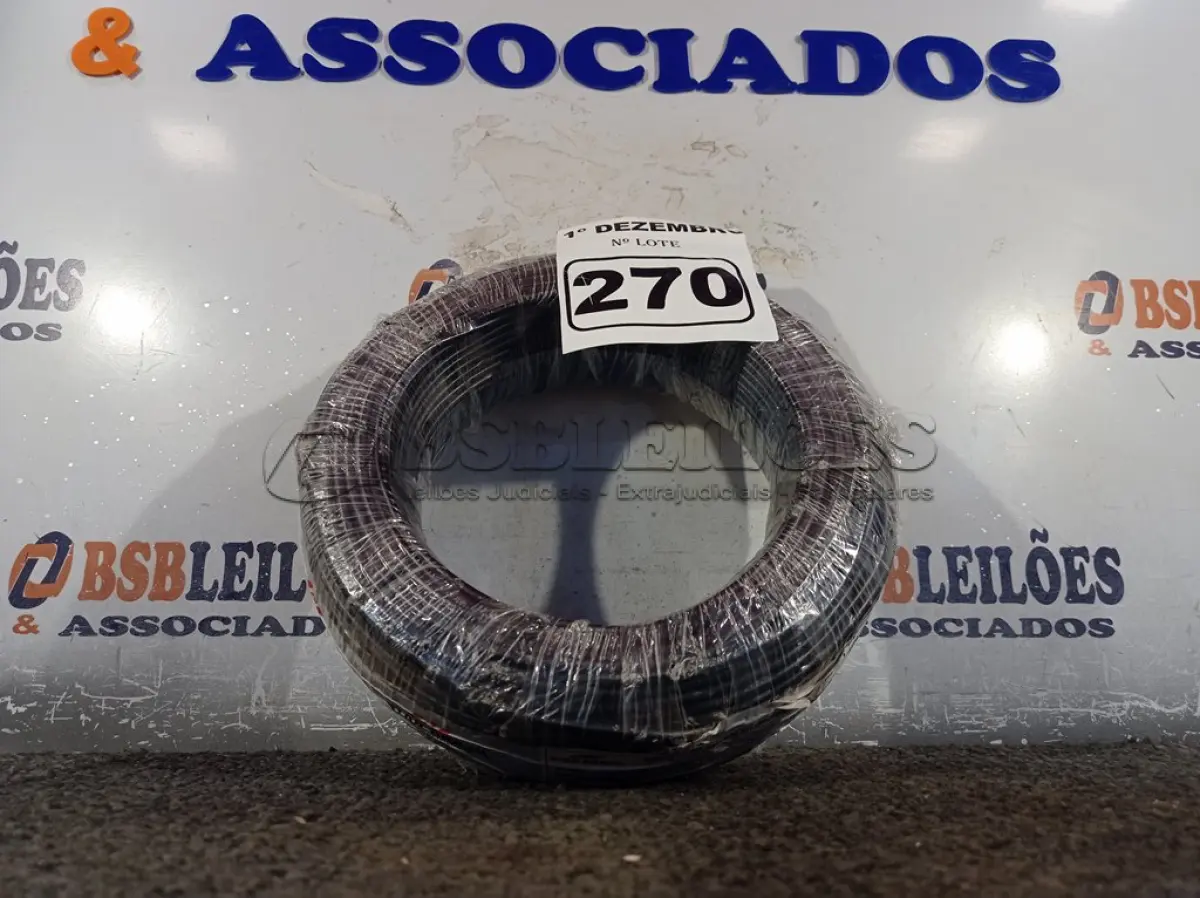 LOTE 270 - 01 ROLO DE CABO FLEXÍVEL 100M 1X4MM NA COR PRETA(NOVO). (NO ESTADO) ATENÇÃO! FAZER A VISITAÇÃO ANTES DE ARREMATAR, NÃO SABEMOS SE FUNCIONA. LEILÃO NÃO TEM GARANTIA E NEM DEVOLUÇÃO, SUJEITO A POSSÍVEIS AVARIAS VISÍVEIS/OCULTAS E/OU AUSÊNCIA DE COMPONENTES.