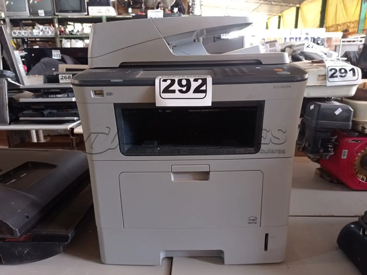 LOTE 292 - 01 IMPRESSORA MULTIFUNCIONAL MARCA SAMSUNG MODELO SCS-5835FN. (NO ESTADO) ATENÇÃO! FAZER A VISITAÇÃO ANTES DE ARREMATAR, NÃO SABEMOS SE FUNCIONA. LEILÃO NÃO TEM GARANTIA E NEM DEVOLUÇÃO, SUJEITO A POSSÍVEIS AVARIAS VISÍVEIS/OCULTAS E/OU AUSÊNCIA DE COMPONENTES.