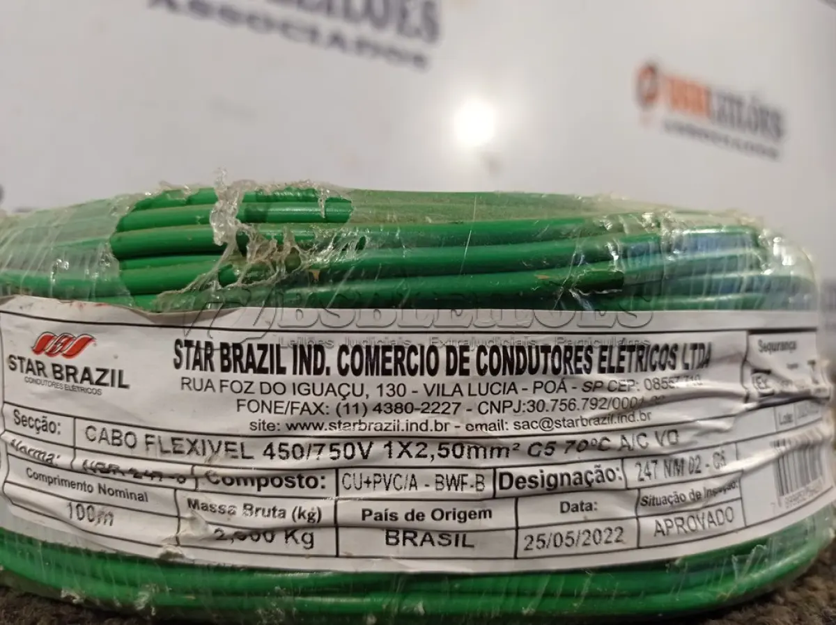 LOTE 320 - 01 ROLO DE CABO FLEXÍVEL 100M 1X2,5MM NA COR VERDE(NOVO). (NO ESTADO) ATENÇÃO! FAZER A VISITAÇÃO ANTES DE ARREMATAR, NÃO SABEMOS SE FUNCIONA. LEILÃO NÃO TEM GARANTIA E NEM DEVOLUÇÃO, SUJEITO A POSSÍVEIS AVARIAS VISÍVEIS/OCULTAS E/OU AUSÊNCIA DE COMPONENTES.