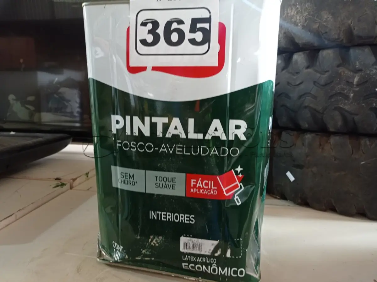 LOTE 365 - 01 LATA DE TINTA IQUINE PINTALAR FOSCO AVELUDADO 18L COR PALHA. (NO ESTADO) ATENÇÃO! FAZER A VISITAÇÃO ANTES DE ARREMATAR, NÃO SABEMOS SE FUNCIONA. LEILÃO NÃO TEM GARANTIA E NEM DEVOLUÇÃO, SUJEITO A POSSÍVEIS AVARIAS VISÍVEIS/OCULTAS E/OU AUSÊNCIA DE COMPONENTES.