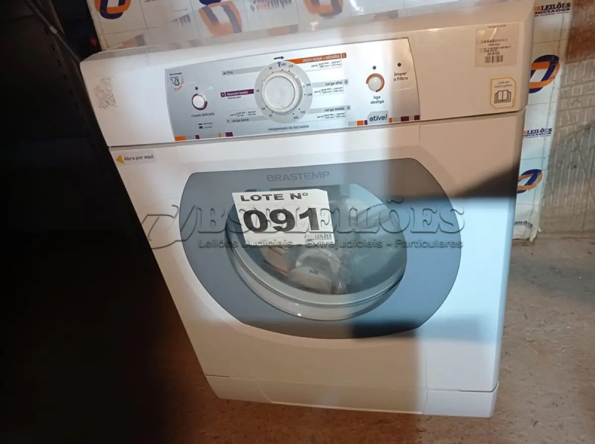 LOTE 091 - 01 - SECADORA DE ROUPAS BRASTEMP 10KG 220VOLTS (NO ESTADO, NÃO SABEMOS SE FUNCIONA. LEILÃO NÃO TEM GARANTIA E NEM DEVOLUÇÃO, SUJEITO A POSSÍVEIS AVARIAS VISÍVEIS/OCULTAS E/OU AUSÊNCIA DE COMPONENTES)