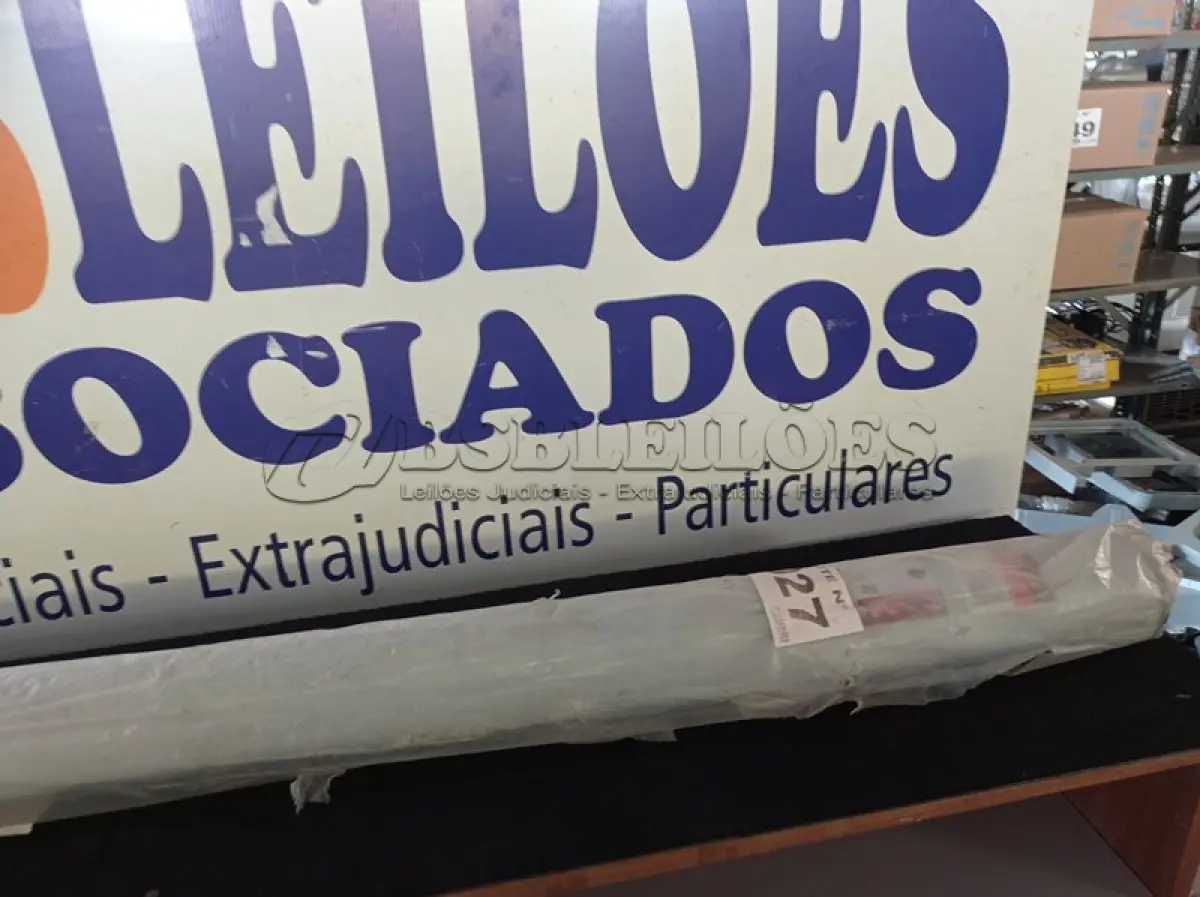 LOTE 027 - 01 - TAPETE 2,00X1,50 METROS (NO ESTADO, NÃO SABEMOS SE FUNCIONA. LEILÃO NÃO TEM GARANTIA E NEM DEVOLUÇÃO, SUJEITO A POSSÍVEIS AVARIAS VISÍVEIS/OCULTAS E/OU AUSÊNCIA DE COMPONENTES)