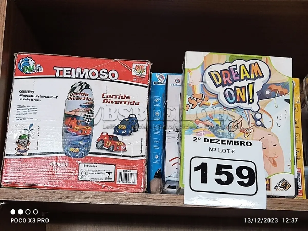 LOTE 159 - 01 LOTE COM BRINQUEDOS DIVERSOS. (NO ESTADO) ATENÇÃO! FAZER A VISITAÇÃO ANTES DE ARREMATAR, NÃO SABEMOS SE FUNCIONA. LEILÃO NÃO TEM GARANTIA E NEM DEVOLUÇÃO, SUJEITO A POSSÍVEIS AVARIAS VISÍVEIS/OCULTAS E/OU AUSÊNCIA DE COMPONENTES.