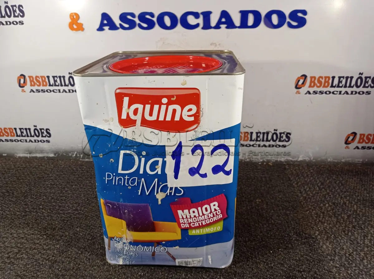 LOTE 122 - 01 LATA DE TINTA IQUINE 18L. (NO ESTADO, NÃO SABEMOS SE FUNCIONA. LEILÃO NÃO TEM GARANTIA E NEM DEVOLUÇÃO).