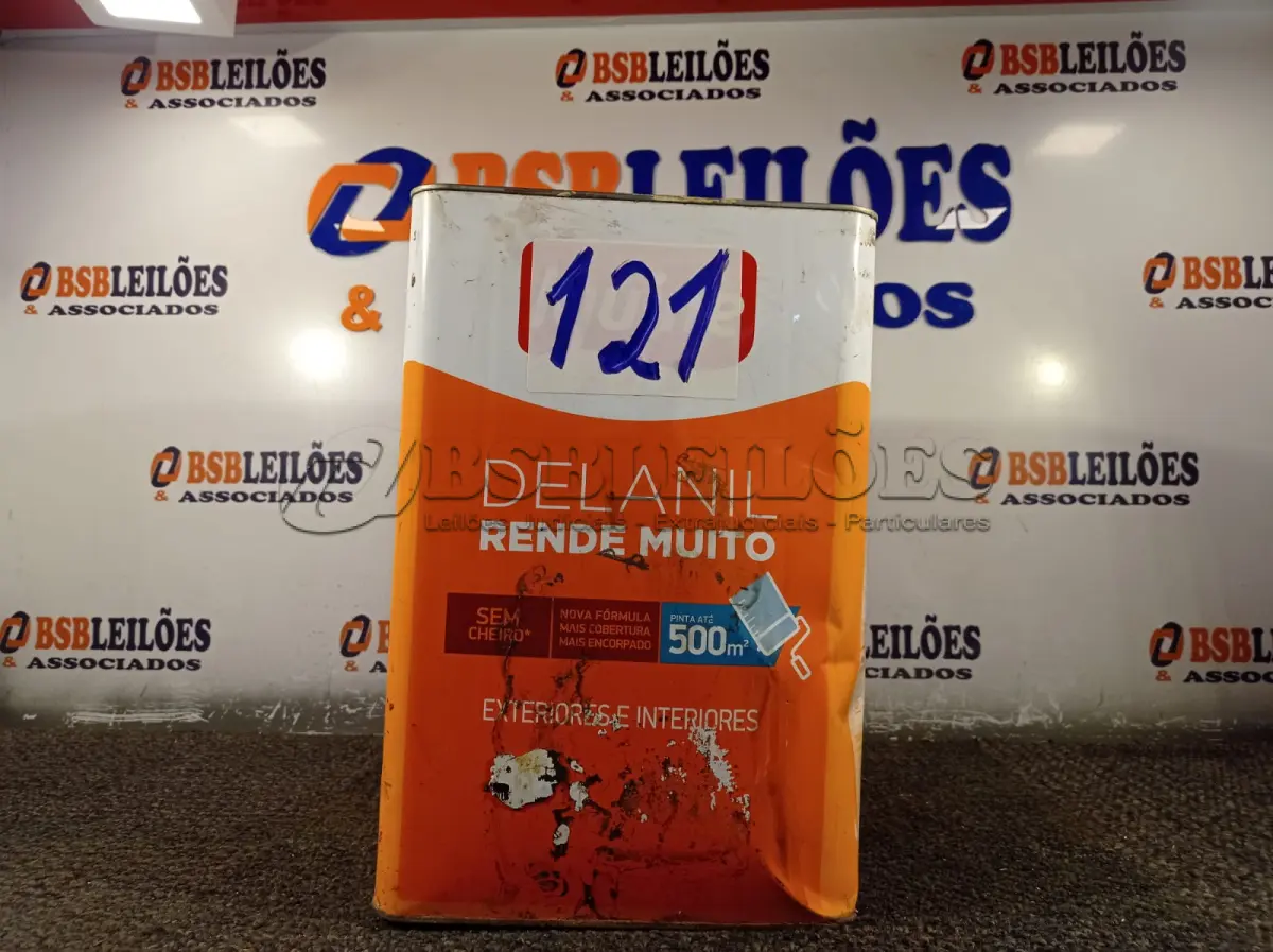 LOTE 121 - 01 LATA DE TINTA IQUINE 18L. (NO ESTADO, NÃO SABEMOS SE FUNCIONA. LEILÃO NÃO TEM GARANTIA E NEM DEVOLUÇÃO).