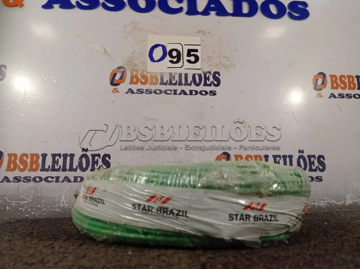 LOTE 095 - 01 ROLO DE CABO FLEXÍVEL 100M 1X10MM STAR BRAZIL COM SELO INMETRO. (NOVO). (NO ESTADO, NÃO SABEMOS SE FUNCIONA. LEILÃO NÃO TEM GARANTIA E NEM DEVOLUÇÃO).