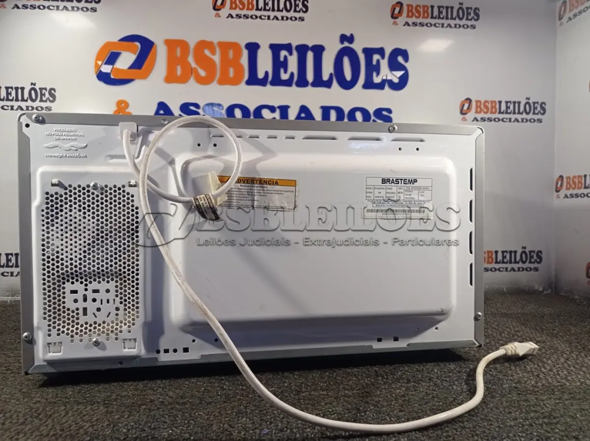 LOTE 265 - 01 MICRO-ONDAS MARCA BRASTEMP. (NO ESTADO) ATENÇÃO! FAZER A VISITAÇÃO ANTES DE ARREMATAR, NÃO SABEMOS SE FUNCIONA. LEILÃO NÃO TEM GARANTIA E NEM DEVOLUÇÃO, SUJEITO A POSSÍVEIS AVARIAS VISÍVEIS/OCULTAS E/OU AUSÊNCIA DE COMPONENTES.