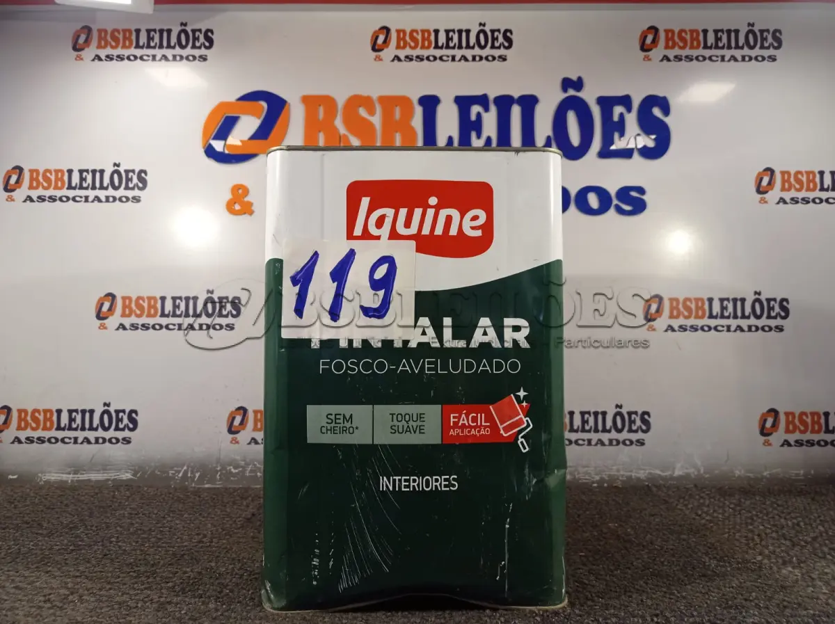 LOTE 119 - 01 LATA DE TINTA IQUINE 18L. (NO ESTADO, NÃO SABEMOS SE FUNCIONA. LEILÃO NÃO TEM GARANTIA E NEM DEVOLUÇÃO).