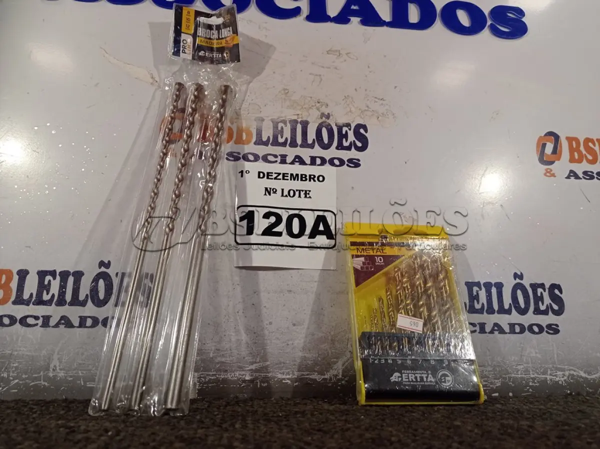 LOTE 120 - 02 KIT’S DE BROCAS. (NO ESTADO) ATENÇÃO! FAZER A VISITAÇÃO ANTES DE ARREMATAR, NÃO SABEMOS SE FUNCIONA. LEILÃO NÃO TEM GARANTIA E NEM DEVOLUÇÃO, SUJEITO A POSSÍVEIS AVARIAS VISÍVEIS/OCULTAS E/OU AUSÊNCIA DE COMPONENTES.