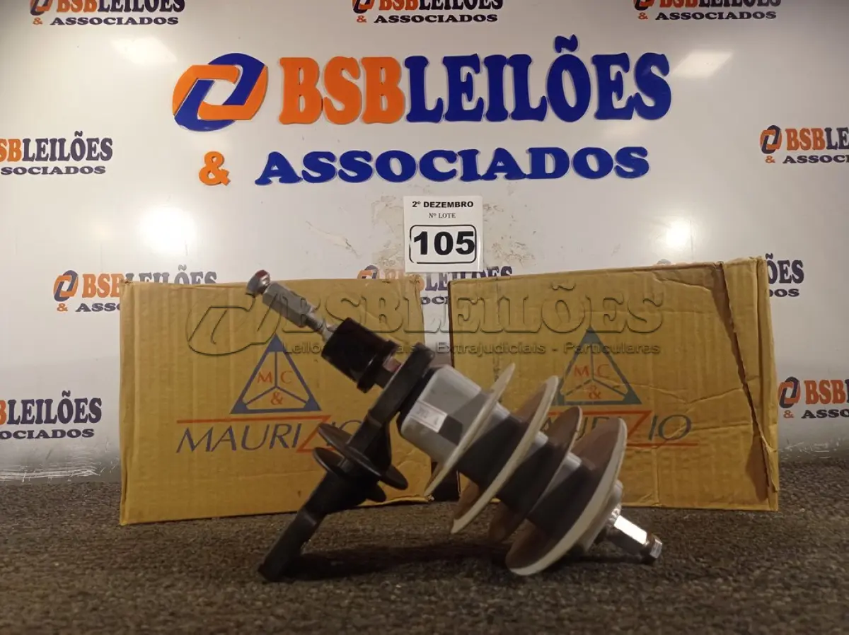 LOTE 105 - 03 PARA-RAIOS DE VÁLVULA POLIMÉRICO 15KV. (NO ESTADO) ATENÇÃO! FAZER A VISITAÇÃO ANTES DE ARREMATAR, NÃO SABEMOS SE FUNCIONA. LEILÃO NÃO TEM GARANTIA E NEM DEVOLUÇÃO, SUJEITO A POSSÍVEIS AVARIAS VISÍVEIS/OCULTAS E/OU AUSÊNCIA DE COMPONENTES.