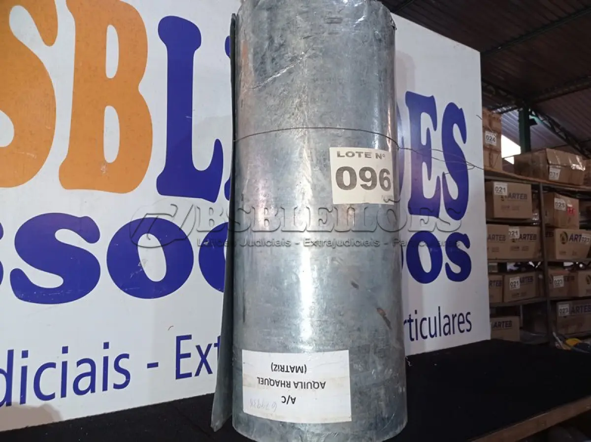 LOTE 096 - 01 – CHAPA DE ZINCO (NO ESTADO, NÃO SABEMOS SE FUNCIONA. LEILÃO NÃO TEM GARANTIA E NEM DEVOLUÇÃO, SUJEITO A POSSÍVEIS AVARIAS VISÍVEIS/OCULTAS E/OU AUSÊNCIA DE COMPONENTES)