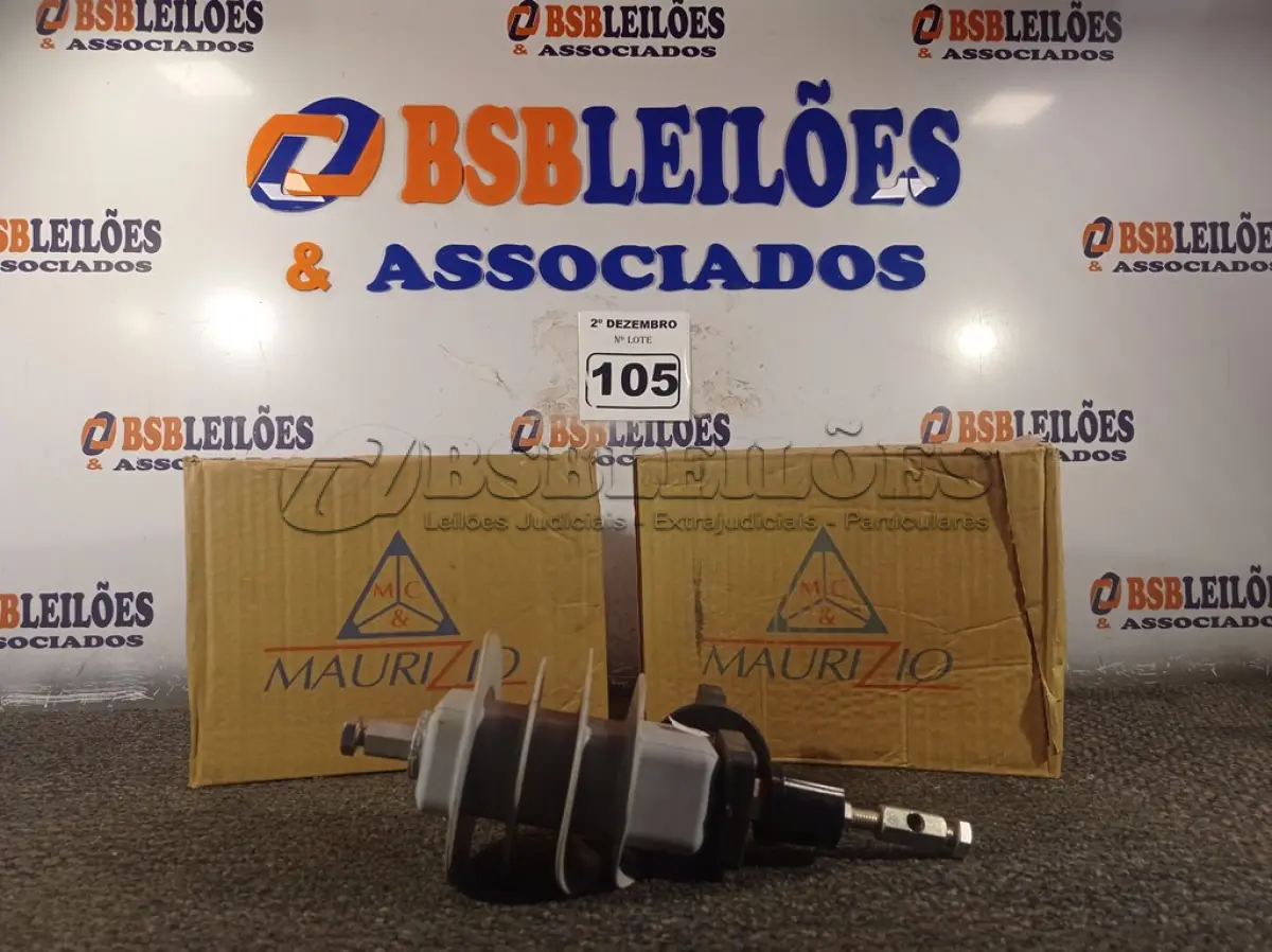 LOTE 105 - 03 PARA-RAIOS DE VÁLVULA POLIMÉRICO 15KV. (NO ESTADO) ATENÇÃO! FAZER A VISITAÇÃO ANTES DE ARREMATAR, NÃO SABEMOS SE FUNCIONA. LEILÃO NÃO TEM GARANTIA E NEM DEVOLUÇÃO, SUJEITO A POSSÍVEIS AVARIAS VISÍVEIS/OCULTAS E/OU AUSÊNCIA DE COMPONENTES.