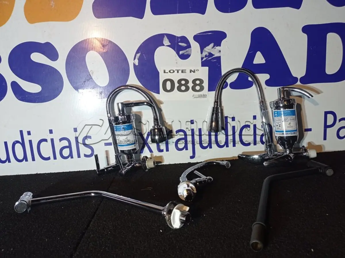 LOTE 088 - 05 – TORNEIRAS DIVERSAS (NO ESTADO, NÃO SABEMOS SE FUNCIONA. LEILÃO NÃO TEM GARANTIA E NEM DEVOLUÇÃO, SUJEITO A POSSÍVEIS AVARIAS VISÍVEIS/OCULTAS E/OU AUSÊNCIA DE COMPONENTES)