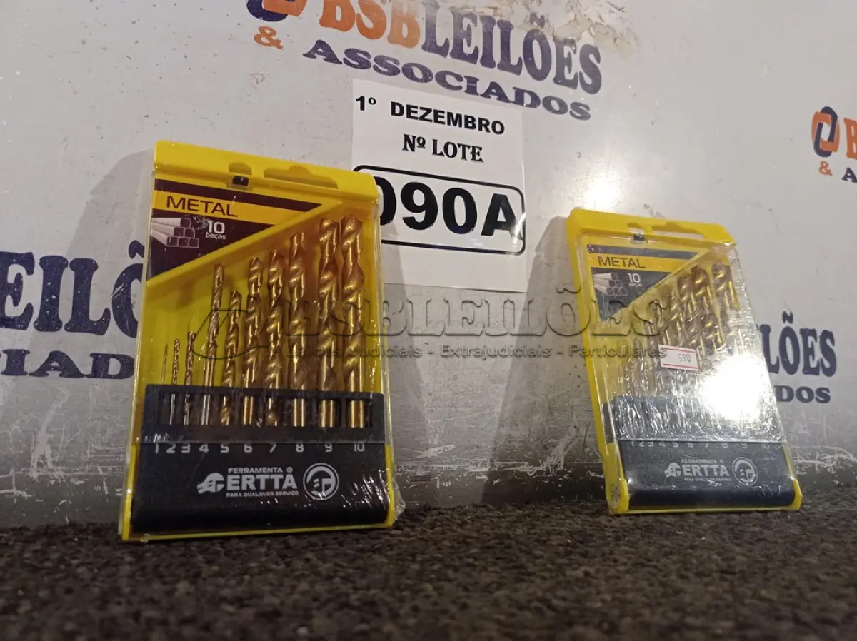 LOTE 090 - 02 KITS DE BROCAS. (NO ESTADO) ATENÇÃO! FAZER A VISITAÇÃO ANTES DE ARREMATAR, NÃO SABEMOS SE FUNCIONA. LEILÃO NÃO TEM GARANTIA E NEM DEVOLUÇÃO, SUJEITO A POSSÍVEIS AVARIAS VISÍVEIS/OCULTAS E/OU AUSÊNCIA DE COMPONENTES.