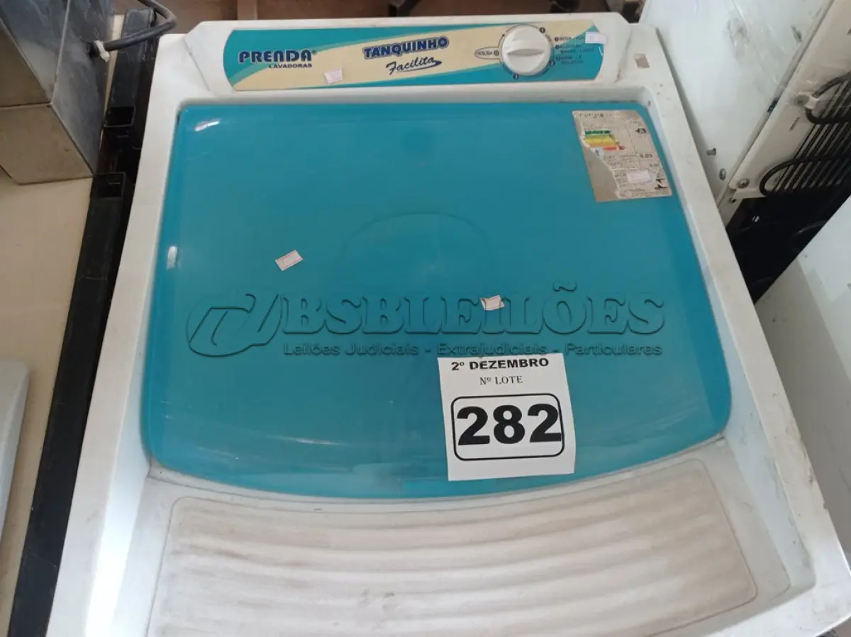 LOTE 282 - 01 TANQUINHO 220V. (NO ESTADO) ATENÇÃO! FAZER A VISITAÇÃO ANTES DE ARREMATAR, NÃO SABEMOS SE FUNCIONA. LEILÃO NÃO TEM GARANTIA E NEM DEVOLUÇÃO, SUJEITO A POSSÍVEIS AVARIAS VISÍVEIS/OCULTAS E/OU AUSÊNCIA DE COMPONENTES.