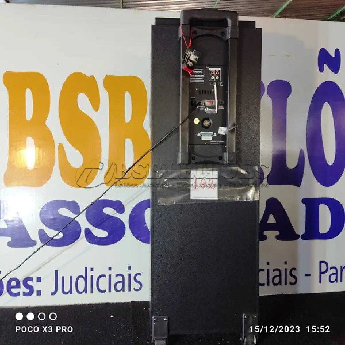 LOTE 102 - 01 - CAIXA AMPLIFICADA AMVOX ACA 1002 TROVÃONO ESTADO, NÃO SABEMOS SE FUNCIONA. LEILÃO NÃO TEM GARANTIA E NEM DEVOLUÇÃO, SUJEITO A POSSÍVEIS AVARIAS VISÍVEIS/OCULTAS E/OU AUSÊNCIA DE COMPONENTES)