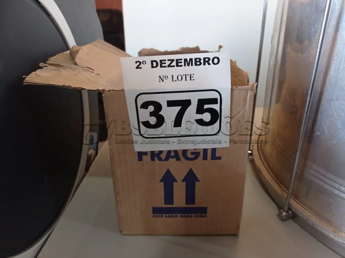 LOTE 375 - 01 LOTE COM VÁRIOS CHUMBADORES PARABOLT. (NO ESTADO) ATENÇÃO! FAZER A VISITAÇÃO ANTES DE ARREMATAR, NÃO SABEMOS SE FUNCIONA. LEILÃO NÃO TEM GARANTIA E NEM DEVOLUÇÃO, SUJEITO A POSSÍVEIS AVARIAS VISÍVEIS/OCULTAS E/OU AUSÊNCIA DE COMPONENTES.