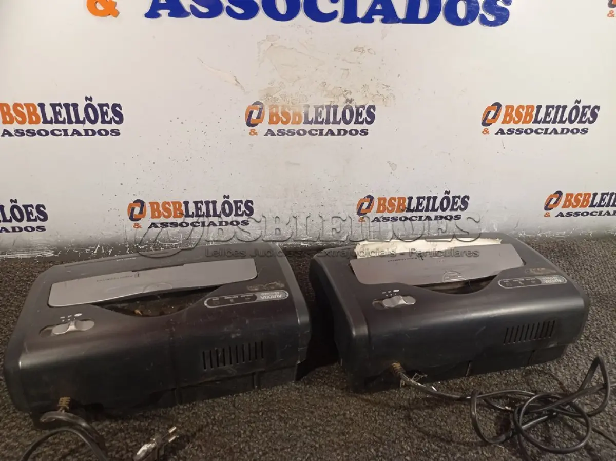 LOTE 242 - 04 CABEÇAS DE FRAGMENTADORAS DE PAPEL MARCAS E MODELOS DIVERSOS. (NO ESTADO) ATENÇÃO! FAZER A VISITAÇÃO ANTES DE ARREMATAR, NÃO SABEMOS SE FUNCIONA. LEILÃO NÃO TEM GARANTIA E NEM DEVOLUÇÃO, SUJEITO A POSSÍVEIS AVARIAS VISÍVEIS/OCULTAS E/OU AUSÊNCIA DE COMPONENTES.
