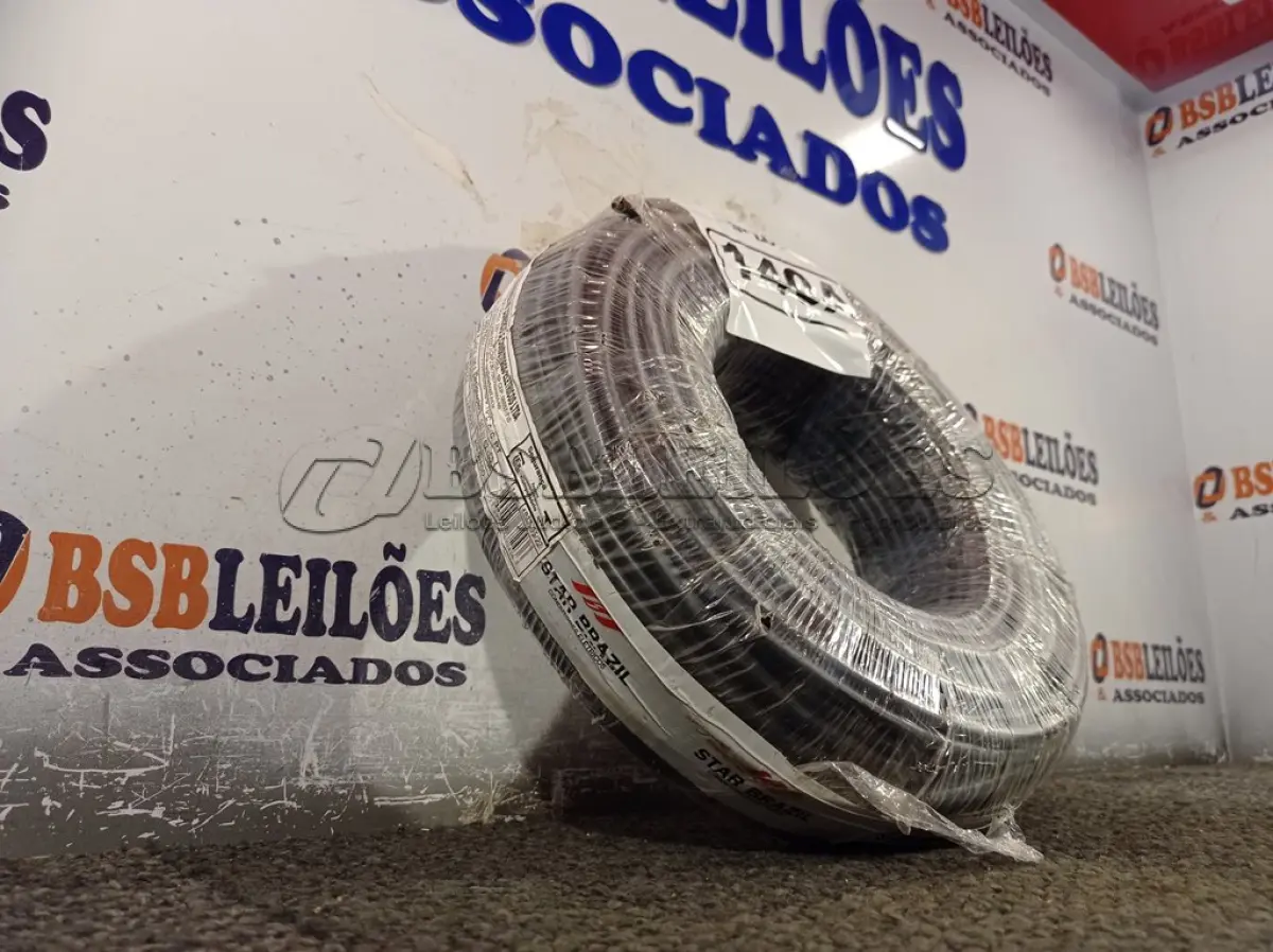 LOTE 140 - 01 ROLO DE CABO FLEXÍVEL 100M 1X10MM NA COR PRETA (NOVO). (NO ESTADO) ATENÇÃO! FAZER A VISITAÇÃO ANTES DE ARREMATAR, NÃO SABEMOS SE FUNCIONA. LEILÃO NÃO TEM GARANTIA E NEM DEVOLUÇÃO, SUJEITO A POSSÍVEIS AVARIAS VISÍVEIS/OCULTAS E/OU AUSÊNCIA DE COMPONENTES.