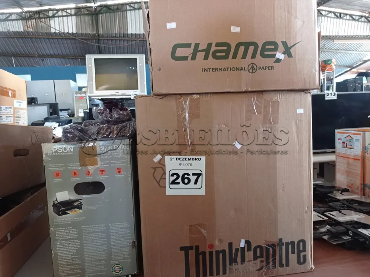 LOTE 267 - 01 LOTE COM GRANDE QUANTIDADE DE MATERIAL DE ESCRITÓRIO DIVERSOS. (NO ESTADO) ATENÇÃO! FAZER A VISITAÇÃO ANTES DE ARREMATAR, NÃO SABEMOS SE FUNCIONA. LEILÃO NÃO TEM GARANTIA E NEM DEVOLUÇÃO, SUJEITO A POSSÍVEIS AVARIAS VISÍVEIS/OCULTAS E/OU AUSÊNCIA DE COMPONENTES.