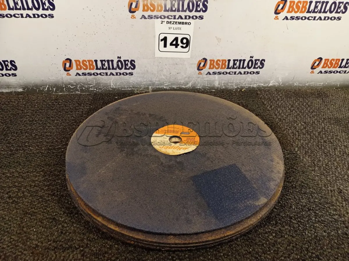 LOTE 149 - 05 DISCOS CLIPPERS: DIÂMETRO 18, ESPECIFICAÇÃO MR-822, RPM 3069. (NO ESTADO) ATENÇÃO! FAZER A VISITAÇÃO ANTES DE ARREMATAR, NÃO SABEMOS SE FUNCIONA. LEILÃO NÃO TEM GARANTIA E NEM DEVOLUÇÃO, SUJEITO A POSSÍVEIS AVARIAS VISÍVEIS/OCULTAS E/OU AUSÊNCIA DE COMPONENTES.