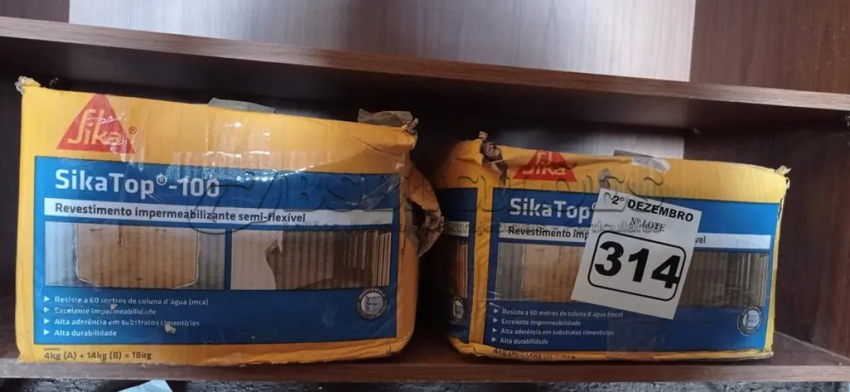 LOTE 314 - 02 CAIXAS DE SIKA TOP-100, REVESTIMENTO IMPERMEABILIZANTE SEMI-FLEXIVEL 18KG. (NO ESTADO) ATENÇÃO! FAZER A VISITAÇÃO ANTES DE ARREMATAR, NÃO SABEMOS SE FUNCIONA. LEILÃO NÃO TEM GARANTIA E NEM DEVOLUÇÃO, SUJEITO A POSSÍVEIS AVARIAS VISÍVEIS/OCULTAS E/OU AUSÊNCIA DE COMPONENTES.