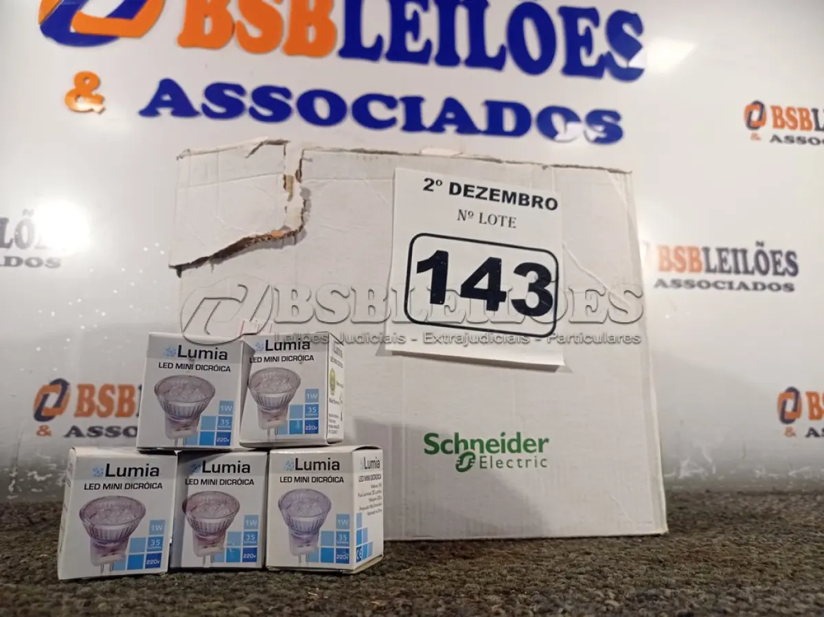 LOTE 143 - 01 LOTE COM APROXIMADAMENTE 80 LÂMPADAS DICROICA 1W 220V. (NO ESTADO) ATENÇÃO! FAZER A VISITAÇÃO ANTES DE ARREMATAR, NÃO SABEMOS SE FUNCIONA. LEILÃO NÃO TEM GARANTIA E NEM DEVOLUÇÃO, SUJEITO A POSSÍVEIS AVARIAS VISÍVEIS/OCULTAS E/OU AUSÊNCIA DE COMPONENTES.