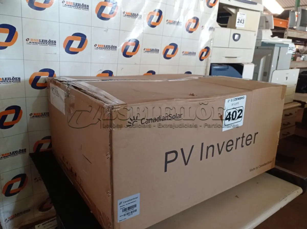 LOTE 402 - 01 INVERSOR CANADIAN TRI 380V CSI-30K-T400GL01-E. (NO ESTADO) ATENÇÃO! FAZER A VISITAÇÃO ANTES DE ARREMATAR, NÃO SABEMOS SE FUNCIONA. LEILÃO NÃO TEM GARANTIA E NEM DEVOLUÇÃO, SUJEITO A POSSÍVEIS AVARIAS VISÍVEIS/OCULTAS E/OU AUSÊNCIA DE COMPONENTES.