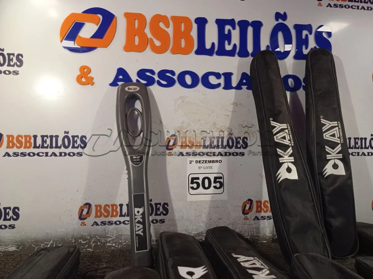 LOTE 505 - 10 DETECTORES DE METAIS. (NO ESTADO) ATENÇÃO! FAZER A VISITAÇÃO ANTES DE ARREMATAR, NÃO SABEMOS SE FUNCIONA. LEILÃO NÃO TEM GARANTIA E NEM DEVOLUÇÃO, SUJEITO A POSSÍVEIS AVARIAS VISÍVEIS/OCULTAS E/OU AUSÊNCIA DE COMPONENTES.