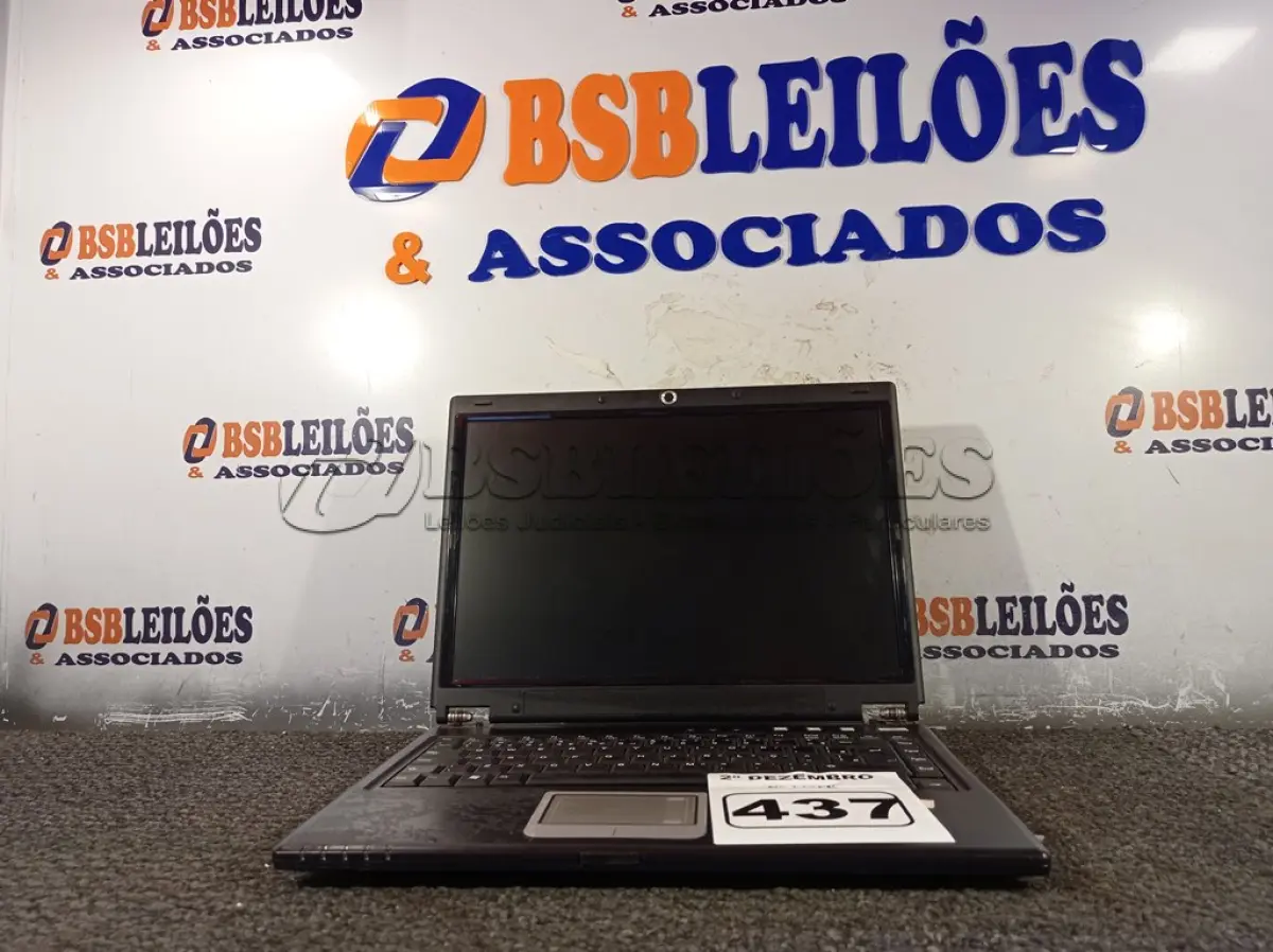 LOTE 437 - 01 NOTEBOOK MARCA AMAZON PC. (NO ESTADO) ATENÇÃO! FAZER A VISITAÇÃO ANTES DE ARREMATAR, NÃO SABEMOS SE FUNCIONA. LEILÃO NÃO TEM GARANTIA E NEM DEVOLUÇÃO, SUJEITO A POSSÍVEIS AVARIAS VISÍVEIS/OCULTAS E/OU AUSÊNCIA DE COMPONENTES.