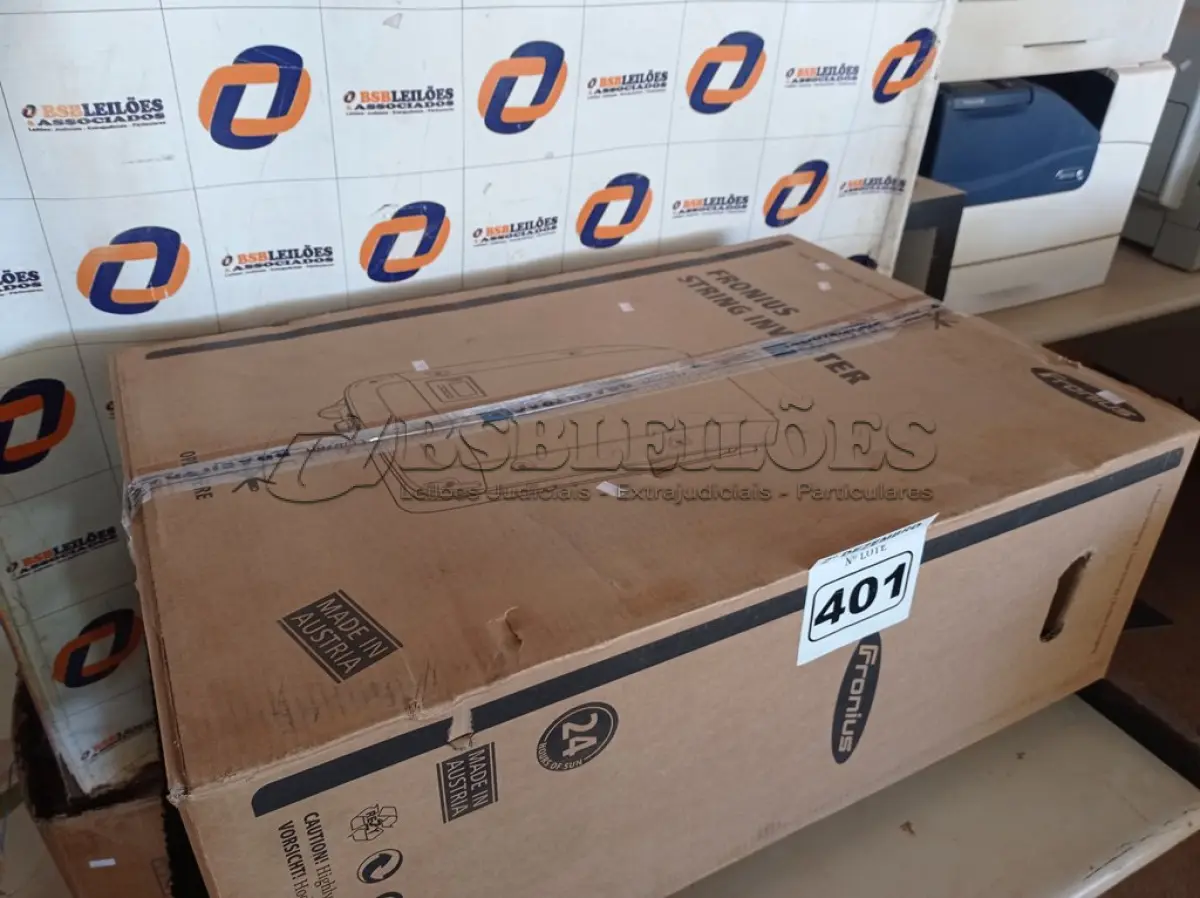 LOTE 401 - 01 INVERSOR FRONIUS PRIMO 4.0-1. (NO ESTADO) ATENÇÃO! FAZER A VISITAÇÃO ANTES DE ARREMATAR, NÃO SABEMOS SE FUNCIONA. LEILÃO NÃO TEM GARANTIA E NEM DEVOLUÇÃO, SUJEITO A POSSÍVEIS AVARIAS VISÍVEIS/OCULTAS E/OU AUSÊNCIA DE COMPONENTES.