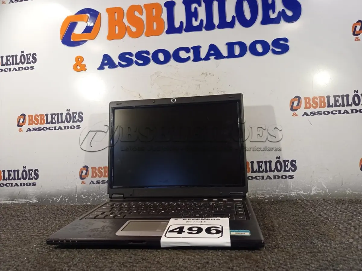 LOTE 496 - 01 NOTEBOOK MARCA AMAZON PC. (NO ESTADO) ATENÇÃO! FAZER A VISITAÇÃO ANTES DE ARREMATAR, NÃO SABEMOS SE FUNCIONA. LEILÃO NÃO TEM GARANTIA E NEM DEVOLUÇÃO, SUJEITO A POSSÍVEIS AVARIAS VISÍVEIS/OCULTAS E/OU AUSÊNCIA DE COMPONENTES.