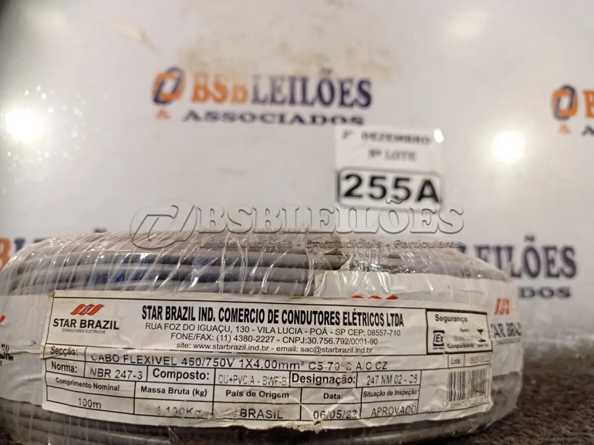 LOTE 255 - 01 ROLO DE CABO FLEXÍVEL 100M 1X4MM NA COR CINZA (NOVO). (NO ESTADO) ATENÇÃO! FAZER A VISITAÇÃO ANTES DE ARREMATAR, NÃO SABEMOS SE FUNCIONA. LEILÃO NÃO TEM GARANTIA E NEM DEVOLUÇÃO, SUJEITO A POSSÍVEIS AVARIAS VISÍVEIS/OCULTAS E/OU AUSÊNCIA DE COMPONENTES.
