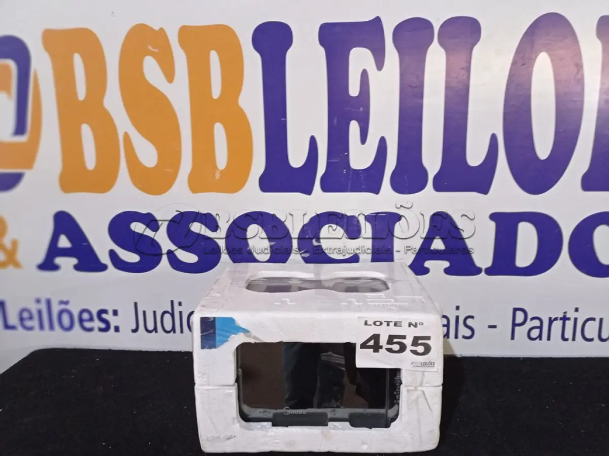 LOTE 455 - 01 - FORNO MICROONDAS ESPELHADO 20 LITROS 220V- MIDEA (NO ESTADO, NÃO SABEMOS SE FUNCIONA. LEILÃO NÃO TEM GARANTIA E NEM DEVOLUÇÃO, SUJEITO A POSSÍVEIS AVARIAS VISÍVEIS/OCULTAS E/OU AUSÊNCIA DE COMPONENTES)