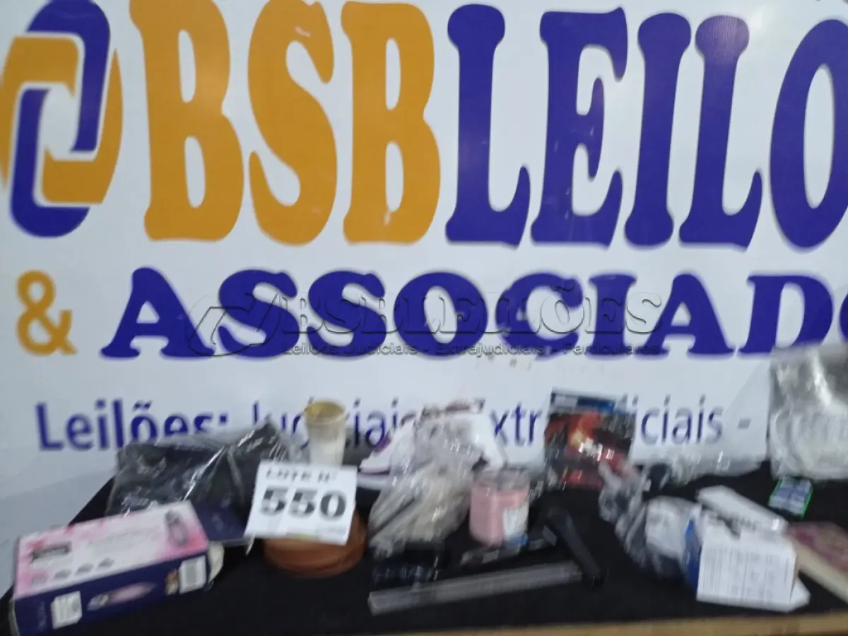 LOTE 550 - 20 – ITENS DIVERSOS (APROXIMADAMENTE)(NO ESTADO, NÃO SABEMOS SE FUNCIONA. LEILÃO NÃO TEM GARANTIA E NEM DEVOLUÇÃO, SUJEITO A POSSÍVEIS AVARIAS VISÍVEIS/OCULTAS E/OU AUSÊNCIA DE COMPONENTES)