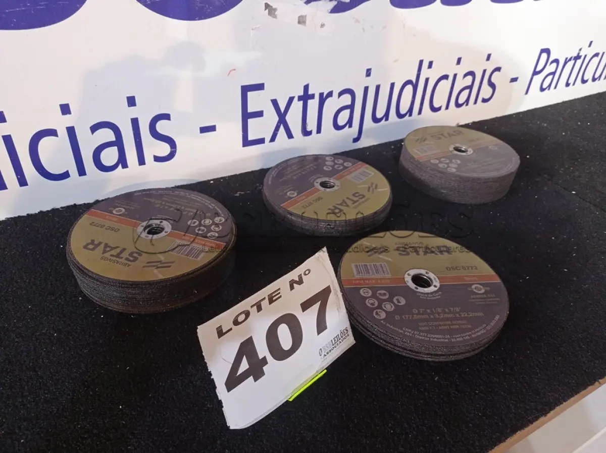 LOTE 407 - 50 - DISCOS DE CORTE STAR 7X1/8X7/8X2T -178MM X 3,2MM X 22,2MM (APROXIMADAMENTE)(NO ESTADO, NÃO SABEMOS SE FUNCIONA. LEILÃO NÃO TEM GARANTIA E NEM DEVOLUÇÃO, SUJEITO A POSSÍVEIS AVARIAS VISÍVEIS/OCULTAS E/OU AUSÊNCIA DE COMPONENTES)