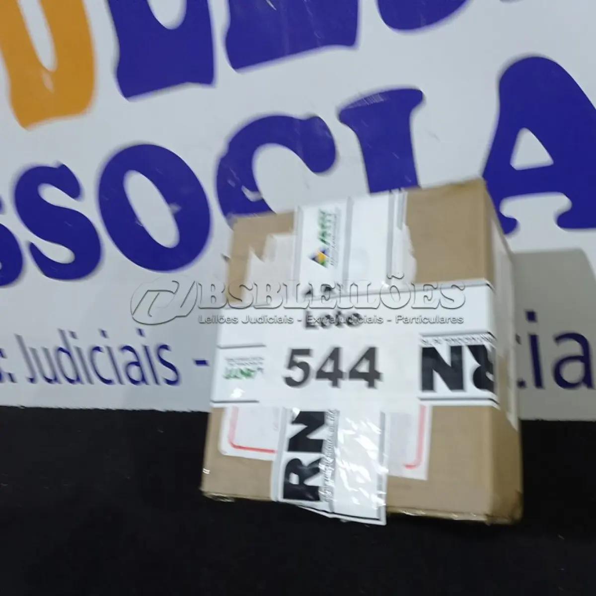 LOTE 544 - 39 – ACESSÓRIOS DIVERSOSA PROXIMADAMENTE.(NO ESTADO, NÃO SABEMOS SE FUNCIONA. LEILÃO NÃO TEM GARANTIA E NEM DEVOLUÇÃO, SUJEITO A POSSÍVEIS AVARIAS VISÍVEIS/OCULTAS E/OU AUSÊNCIA DE COMPONENTES)