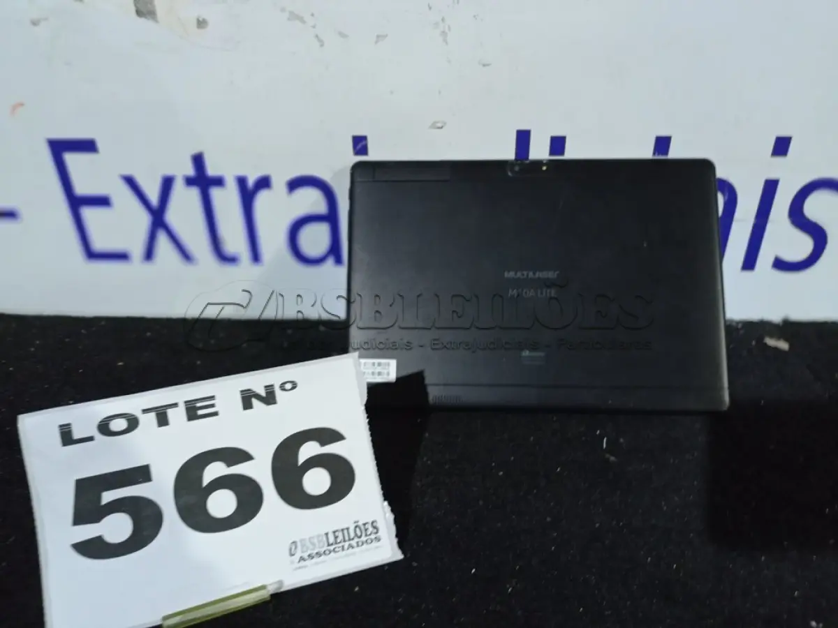 LOTE 566 - 01 - TABLET MULTILASER M10A LITE NB267 10 POLEGADAS (NO ESTADO, NÃO SABEMOS SE FUNCIONA. LEILÃO NÃO TEM GARANTIA E NEM DEVOLUÇÃO, SUJEITO A POSSÍVEIS AVARIAS VISÍVEIS/OCULTAS E/OU AUSÊNCIA DE COMPONENTES)