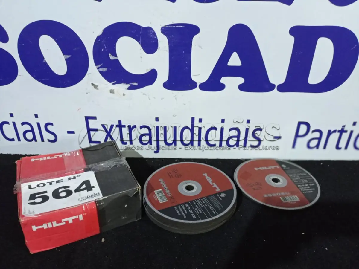 LOTE 564 - 25 - DISCOS DE CORTE METAL HILTI AC-D UP 230 (APROXIMADAMENTE) (NO ESTADO, NÃO SABEMOS SE FUNCIONA. LEILÃO NÃO TEM GARANTIA E NEM DEVOLUÇÃO, SUJEITO A POSSÍVEIS AVARIAS VISÍVEIS/OCULTAS E/OU AUSÊNCIA DE COMPONENTES)