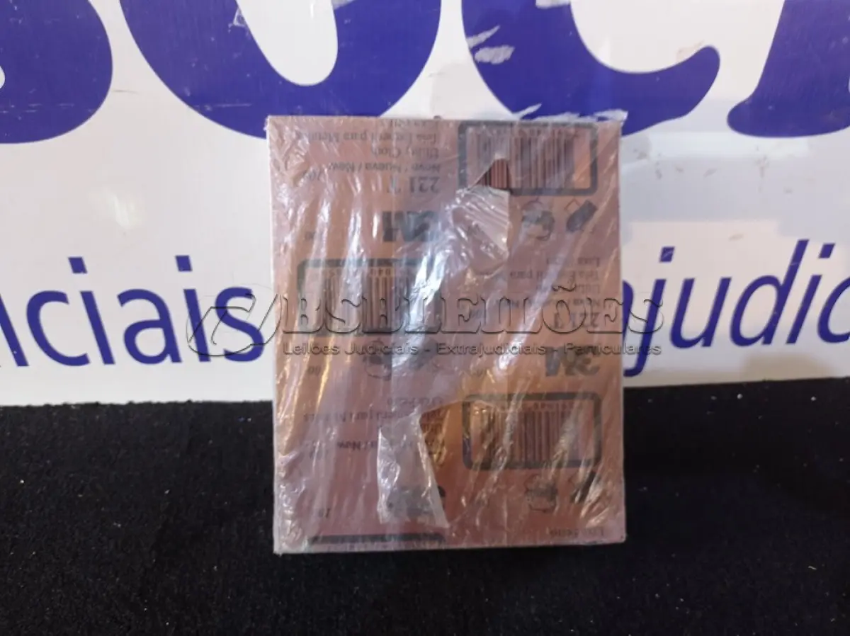 LOTE 408 - 50 - FOLHAS LIXA FERRO 221T GRÃO P100 225X275MM  (APROXIMADAMENTE)(NO ESTADO, NÃO SABEMOS SE FUNCIONA. LEILÃO NÃO TEM GARANTIA E NEM DEVOLUÇÃO, SUJEITO A POSSÍVEIS AVARIAS VISÍVEIS/OCULTAS E/OU AUSÊNCIA DE COMPONENTES)