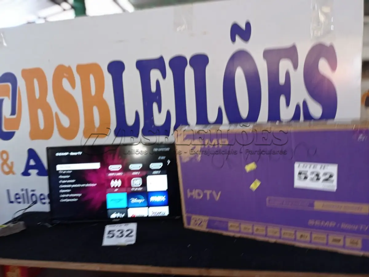LOTE 532 - 01 - SMART TV LED 32 POLEGADAS HD SEMP (NO ESTADO, NÃO SABEMOS SE FUNCIONA. LEILÃO NÃO TEM GARANTIA E NEM DEVOLUÇÃO, SUJEITO A POSSÍVEIS AVARIAS VISÍVEIS/OCULTAS E/OU AUSÊNCIA DE COMPONENTES)
