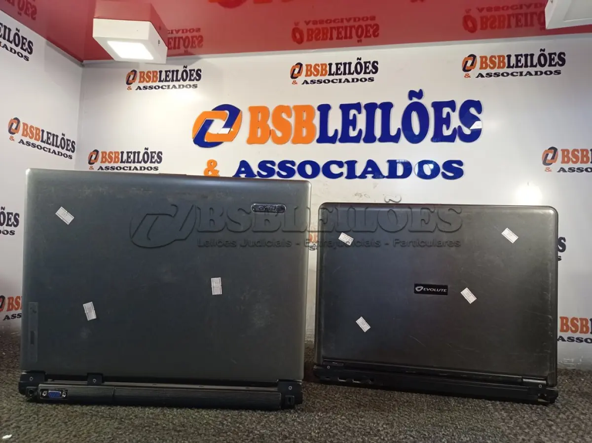 LOTE 038 - 02 NOTEBOOK’S MARCAS E MODELOS DIVERSOS. (NO ESTADO) ATENÇÃO! FAZER A VISITAÇÃO ANTES DE ARREMATAR, NÃO SABEMOS SE FUNCIONA. LEILÃO NÃO TEM GARANTIA E NEM DEVOLUÇÃO, SUJEITO A POSSÍVEIS AVARIAS VISÍVEIS/OCULTAS E/OU AUSÊNCIA DE COMPONENTES.